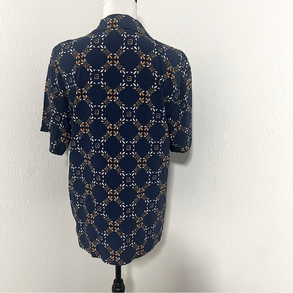 Modelo Beer Men’s Button Up Small Short Sleeve Shirt Graphic Print Casual NWT - Picture 4 of 7